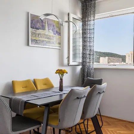Apartment Luka Split